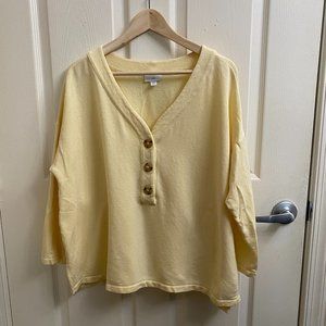 J.Jill Soft Yellow, button, v-neck sweatshirt in XL Petite